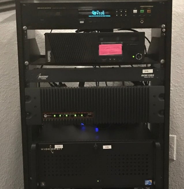 Radio Station in a Rack - 640 x 661.jpg