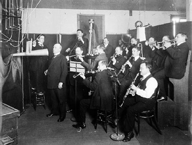 Acoustic recording session circa 1920