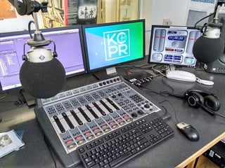 Element with KCPR monitor.jpg